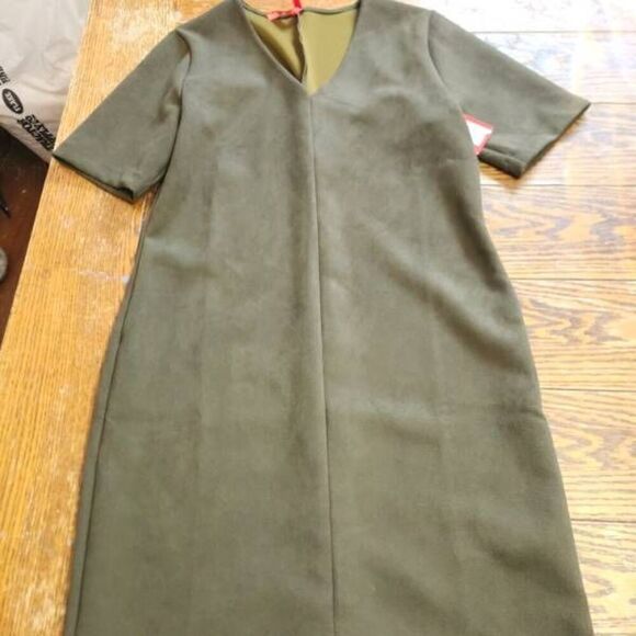 NWT Spanx Faux Suede Column Dress in utility green sz Medium - Picture 2 of 6
